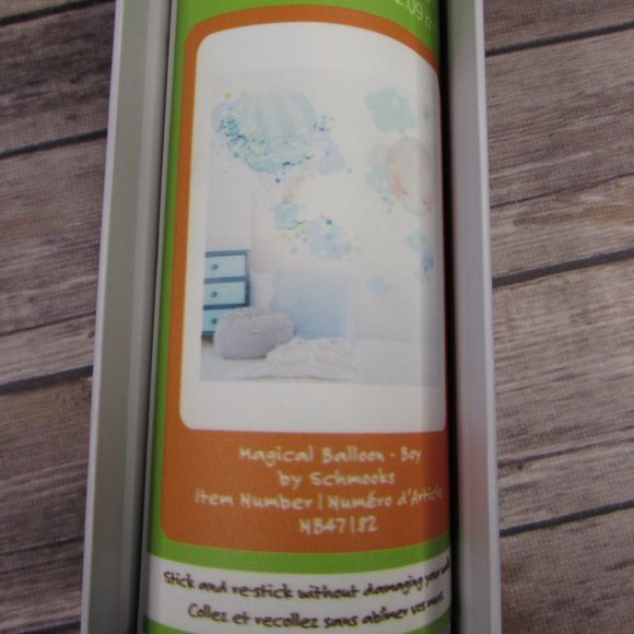 Oopsy Daisy Magical Balloons By Schmooks 60 Fabric Wall Art Decals For Kids - Picture 3 of 11